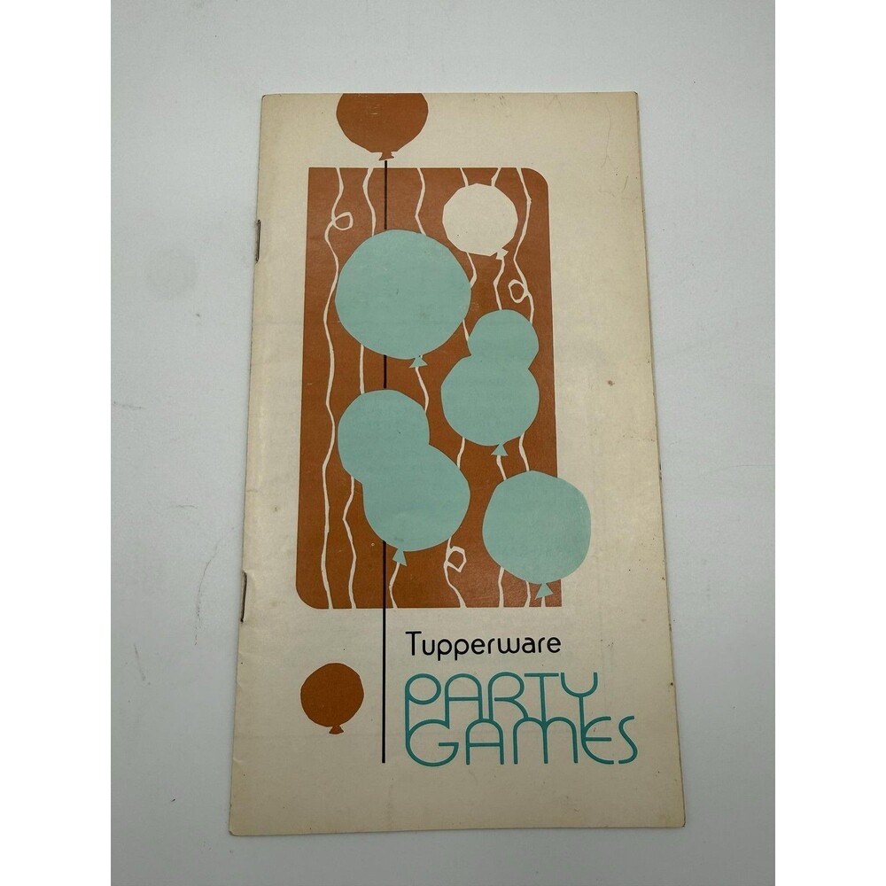 Rare Vintage 1974 Tupperware Party Games Booklet White USA Home Parties Ephemera